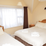 EN-SUITE DOUBLE / TRIPLE ROOM EN-SUITE DOUBLE / TRIPLE ROOM